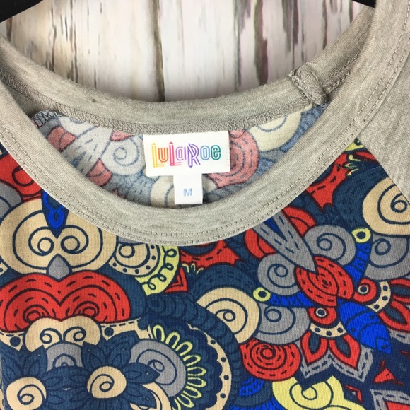 LuLaRoe Randy Top - Picture 3 of 4